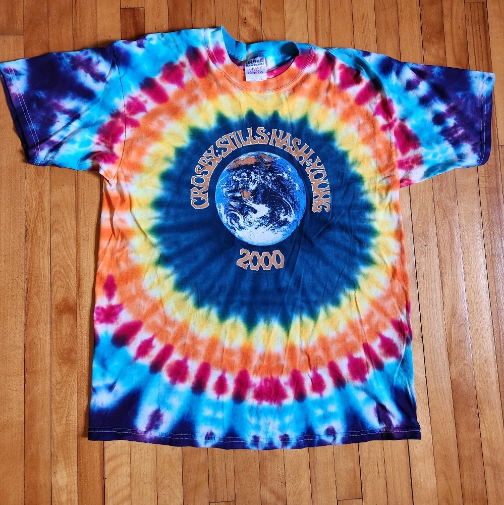 Crosby, Stills, Nash and Young 2000 band tshirt